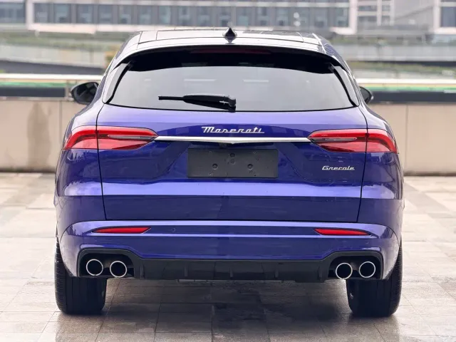 Maserati Grecale — Фото автомобиля 6