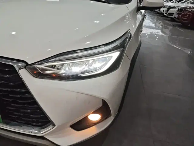 Toyota YARiS L Zhi Xuan — Фото автомобиля 23