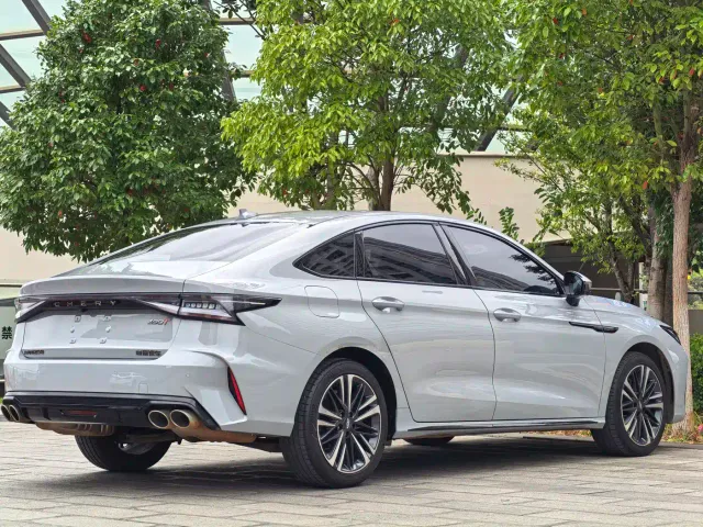 Chery Arrizo 8 — Фото автомобиля 4