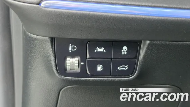 Hyundai Grandeur New — Фото автомобиля 18