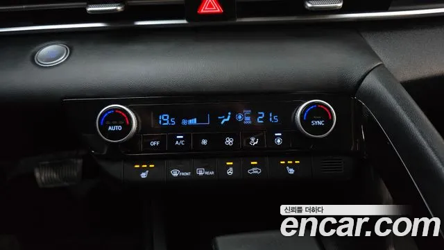 Hyundai Avante CN7 — Фото автомобиля 30