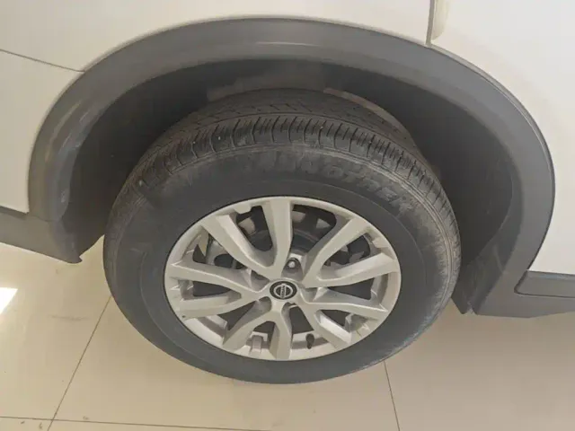 Nissan X-Trail — Фото автомобиля 20