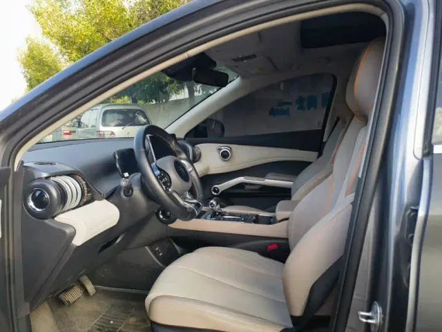 BYD Yuan PLUS — Фото автомобиля 8