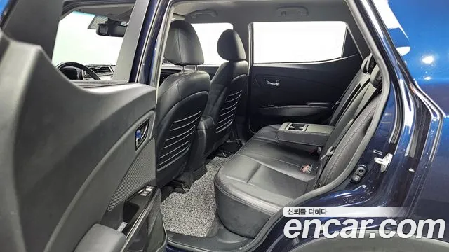 KG_Mobility_Ssangyong TIBOLI Very New Tivoli Бензин 1.5 2WD — Фото автомобиля 12
