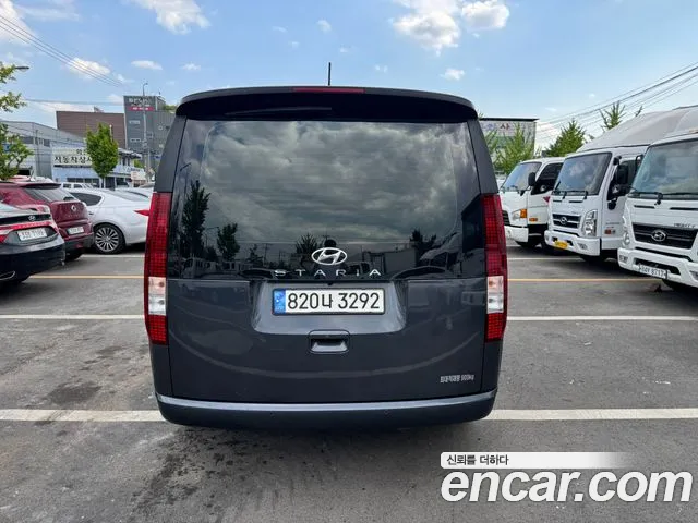 Hyundai Staria Staria Карго 3 места — Фото автомобиля 4
