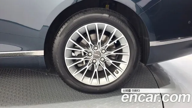 Genesis G80 RG3 — Фото автомобиля 6