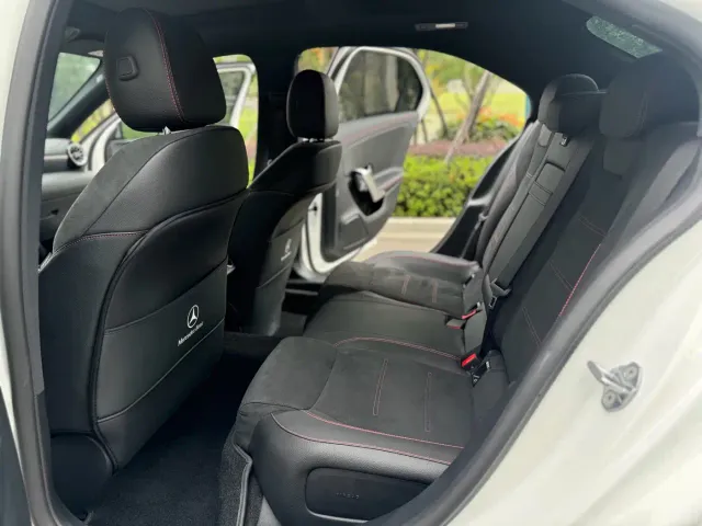 Mercedes-Benz A-Class — Фото автомобиля 6