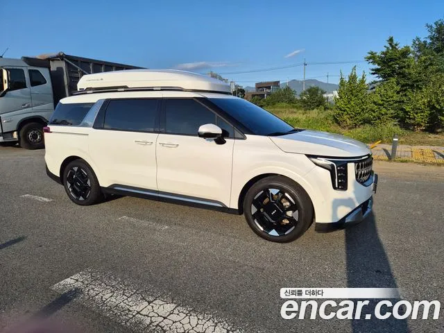 Kia Carnival Generation 4 — Фото автомобиля 19