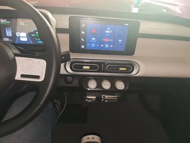 Wuling Hongguang Mini EV — Фото автомобиля 12