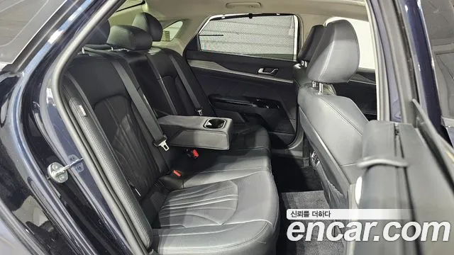 Kia K5 Signature — Фото автомобиля 9