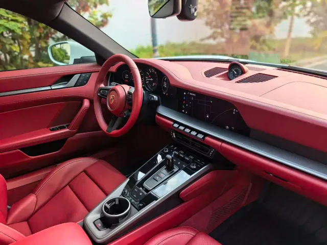 Porsche 911 — Фото автомобиля 8