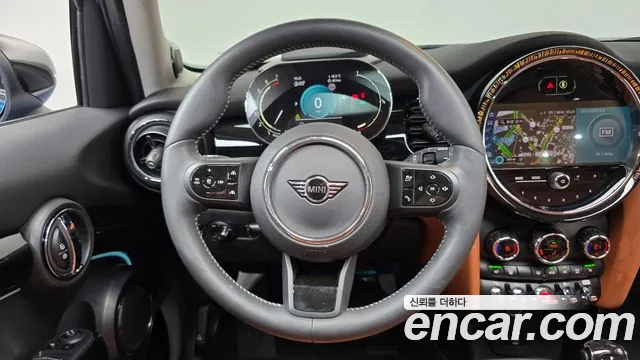 MINI Cooper — Фото автомобиля 13