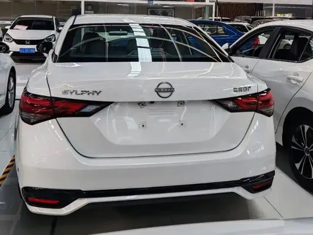 Nissan Sylphy — Фото автомобиля 8