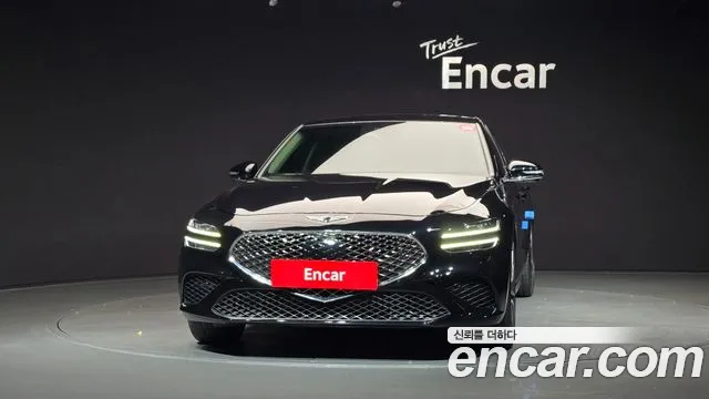 Genesis G70 — Фото автомобиля 3