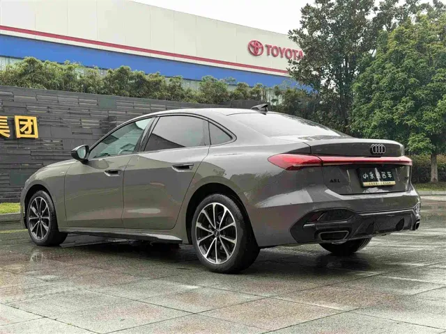 Audi A5L — Фото автомобиля 5