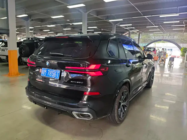 BMW X5 — Фото автомобиля 8