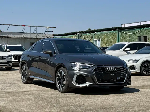 Audi A3 — Фото автомобиля 3