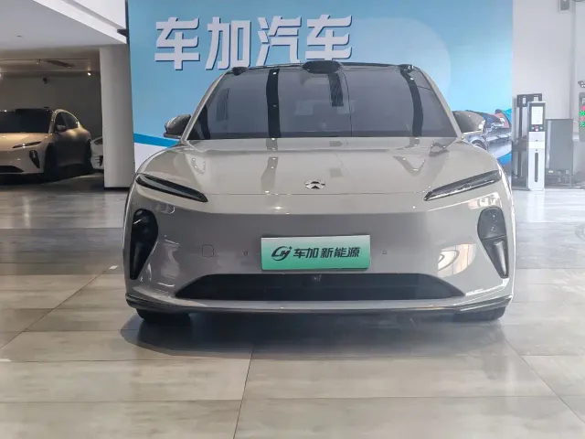Nio ET5 Touring — Фото автомобиля 2