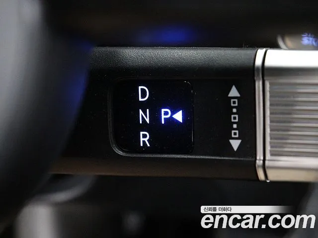 Hyundai Sonata — Фото автомобиля 9