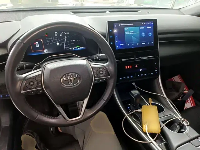 Toyota Avalon — Фото автомобиля 9