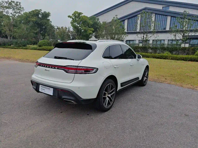Porsche Macan — Фото автомобиля 5