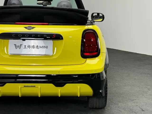 MINI Hatch — Фото автомобиля 23