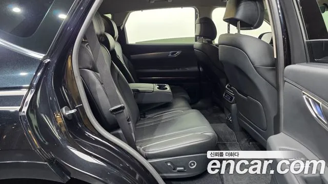 Genesis GV80 — Фото автомобиля 18