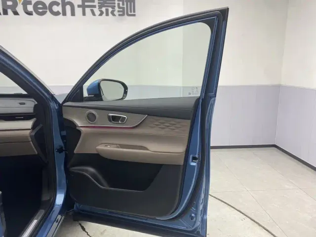 Chery Tiggo 8 PLUS C-DM — Фото автомобиля 25