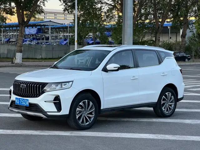 Фотография автомобиля — Geely Vision X6