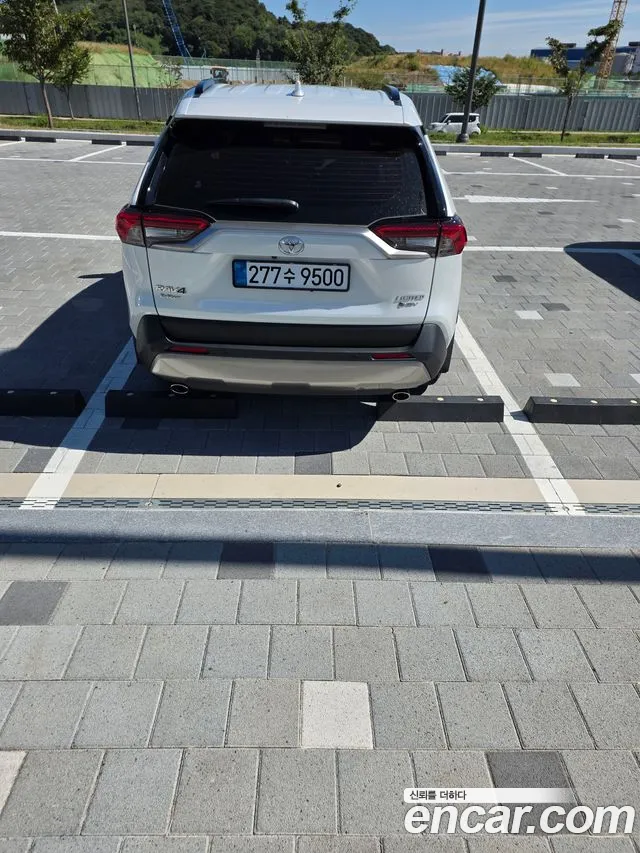Toyota RAV4 5th Gen — Фото автомобиля 6