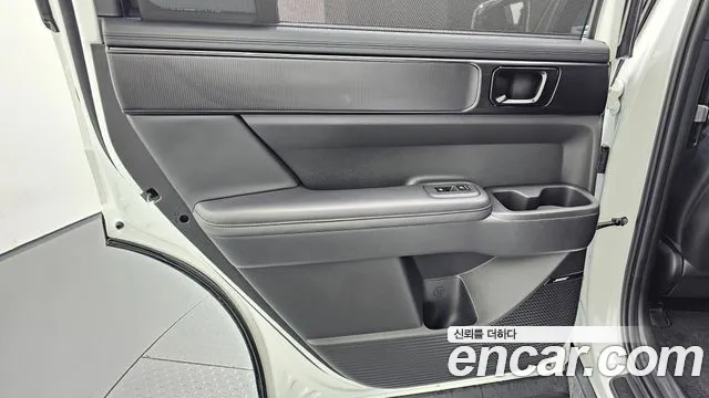 Hyundai Santa Fe — Фото автомобиля 14