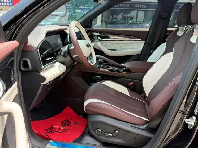 Geely Xingyue L — Фото автомобиля 11