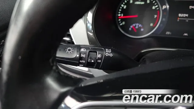Kia Seltos Seltos Бензин 1.6 турбо 2WD — Фото автомобиля 27