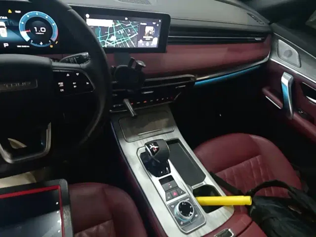 Jetour X70 Plus — Фото автомобиля 12