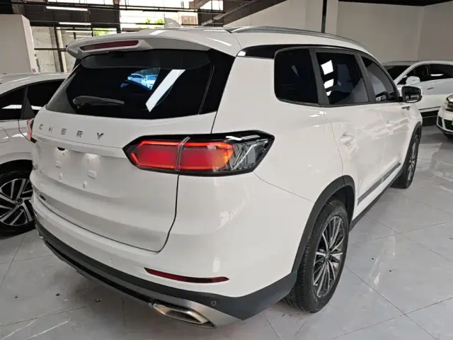 Chery Tiggo 8 PLUS — Фото автомобиля 6