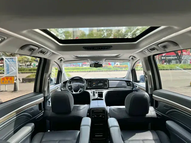 GAC Trumpchi M8 — Фото автомобиля 7