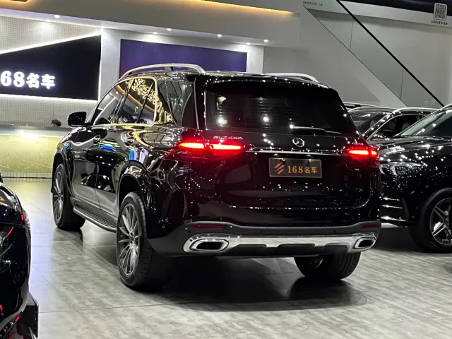 Mercedes-Benz GLE-Class — Фото автомобиля 8
