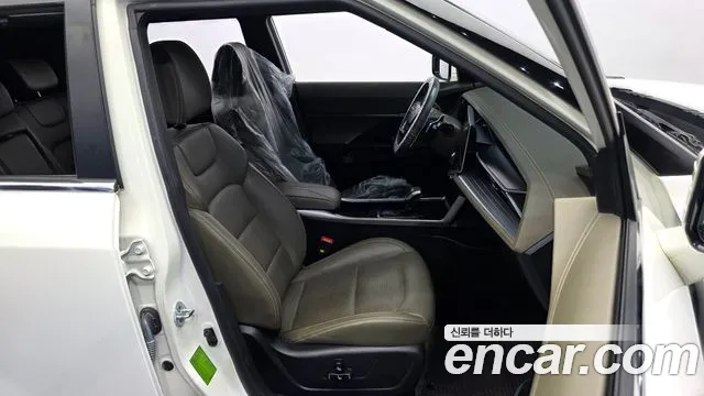 KG_Mobility_Ssangyong Torres Torres Бензин 1.5 4WD — Фото автомобиля 3