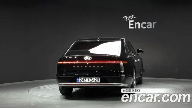 Hyundai Grandeur GN7 — Фото автомобиля 4