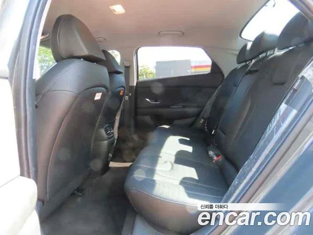 Hyundai Avante — Фото автомобиля 5