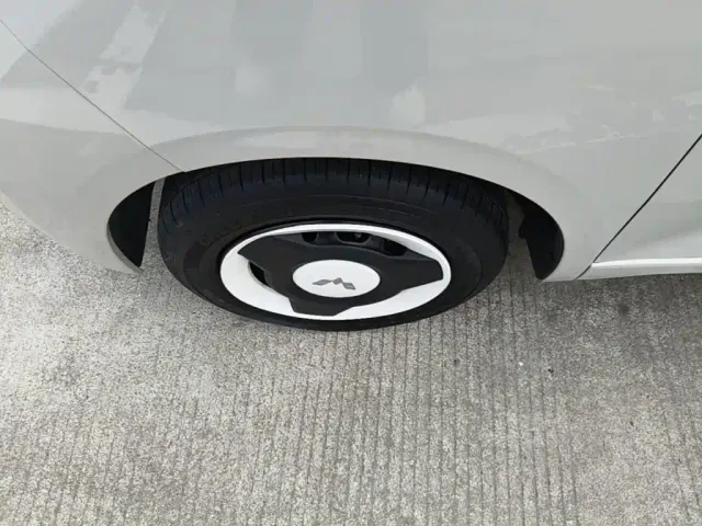 Wuling Hongguang Mini EV — Фото автомобиля 22