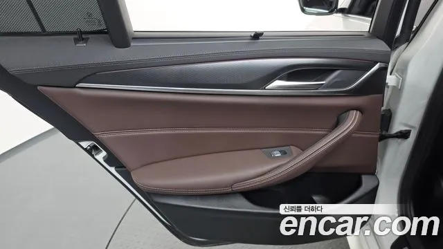 BMW 5-Series 5 серия (G30) 523d M Sport — Фото автомобиля 22