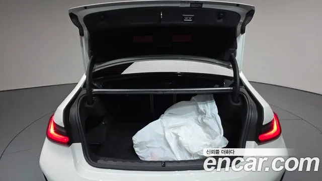BMW 3 Series G20 — Фото автомобиля 26