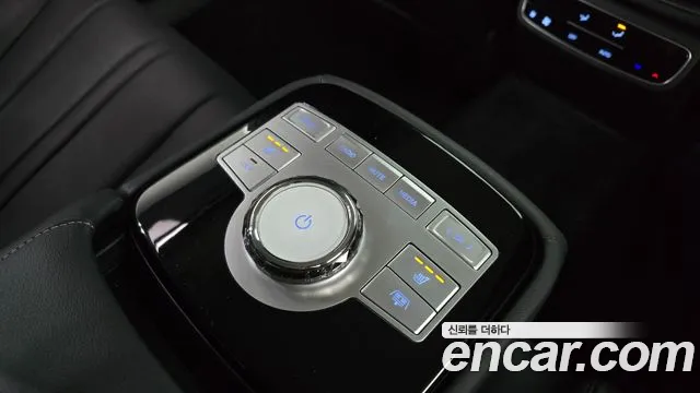 Genesis G80 Бензин 2.5 турбо AWD — Фото автомобиля 19