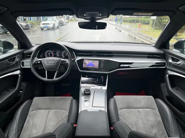 Audi A6L — Фото автомобиля 14