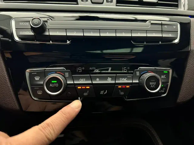BMW X1 — Фото автомобиля 26