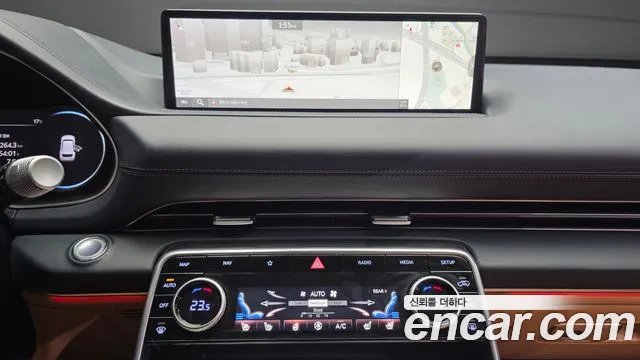 Genesis GV80 — Фото автомобиля 19