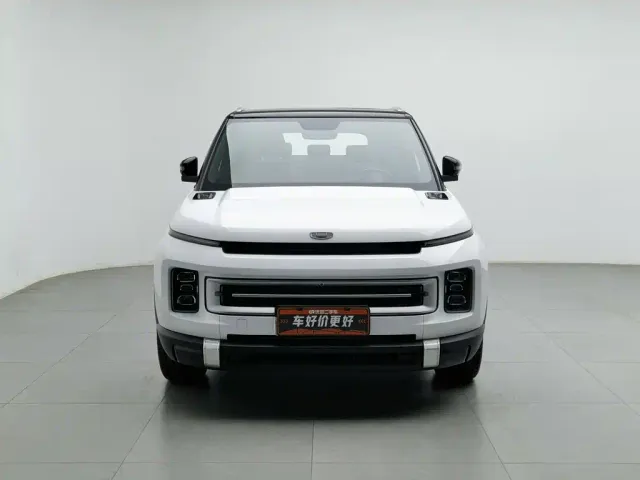 Geely ICON — Фото автомобиля 3