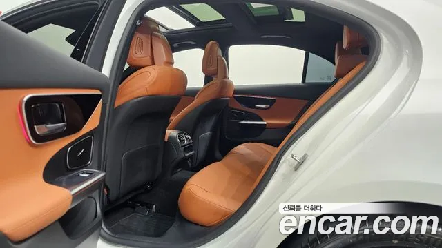 Mercedes-Benz C-Class W206 — Фото автомобиля 16