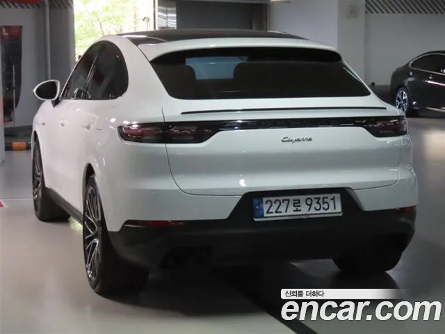 Porsche Cayenne PO536 — Фото автомобиля 4